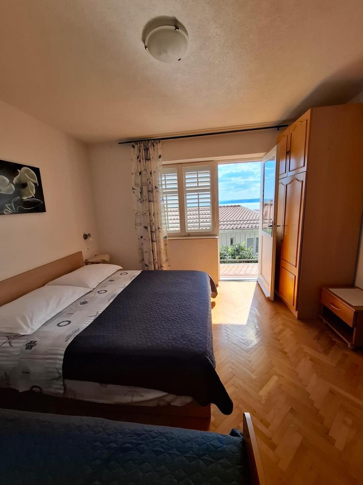 Apartmani Luka Baška Voda المظهر الخارجي الصورة